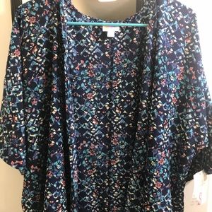 LuLaRoe Lindsay size Small BNWT